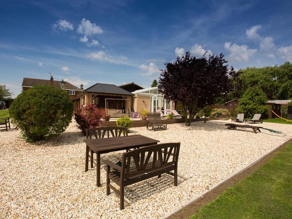 Treetops Cottages & Spa Grimsby Esterno foto
