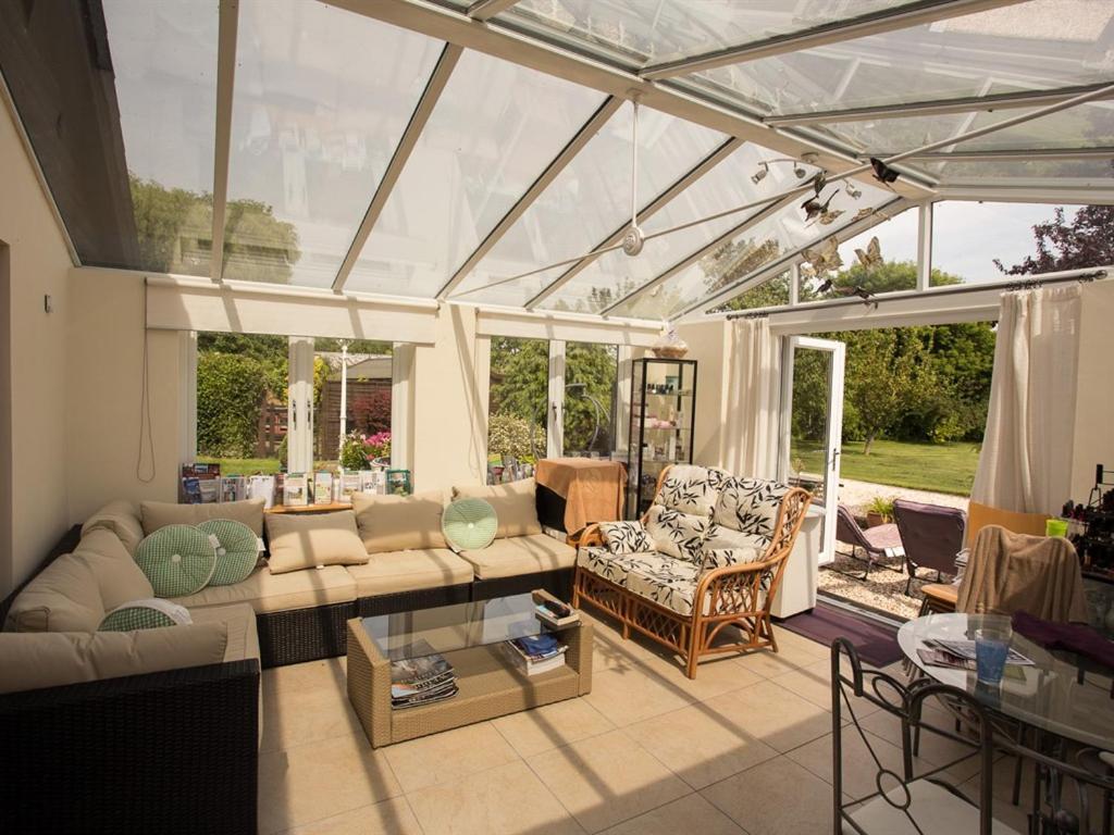 Treetops Cottages & Spa Grimsby Esterno foto